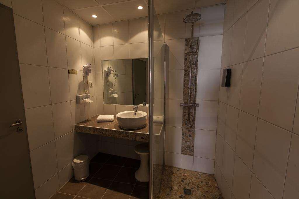 Brit Bristol Centre Hotel 3*